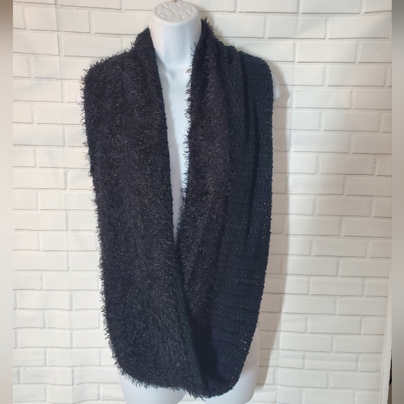 Eyeful Black Knitted Fuzzy Infinity Scarf - Picture 2 of 7
